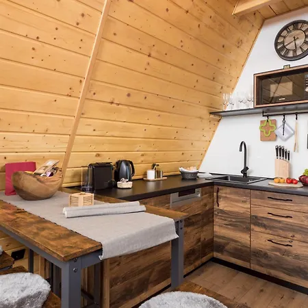 Gorska Bajka - Borovica, Planinska Kuca Za Odmor I Wellness Chalet