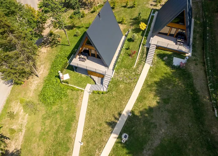 Gorska Bajka - Borovica, Planinska Kuca Za Odmor I Wellness Chalet *