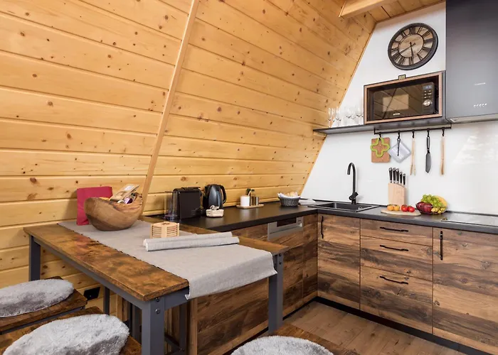 Gorska Bajka - Borovica, Planinska Kuca Za Odmor I Wellness Chalet